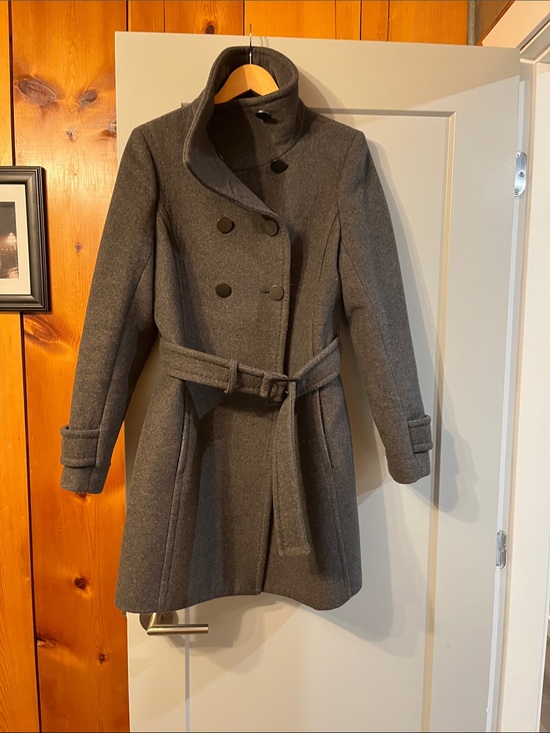 Aritzia Jackets & Blazers - Babaton wool/cashmere trenchcoat size M